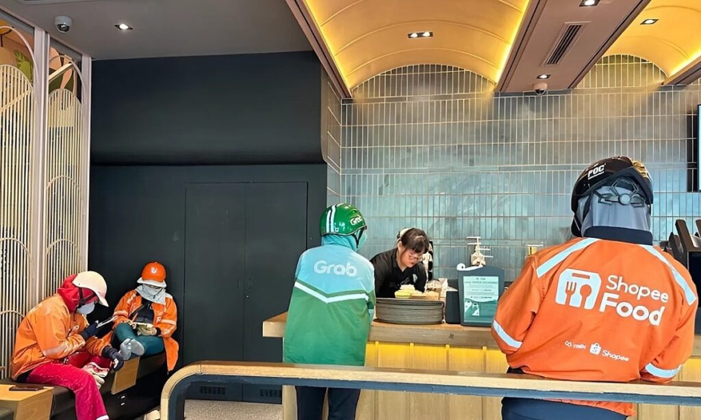 shopeefood,-grabfood-nam-hon-90%-thi-truong-giao-do-an